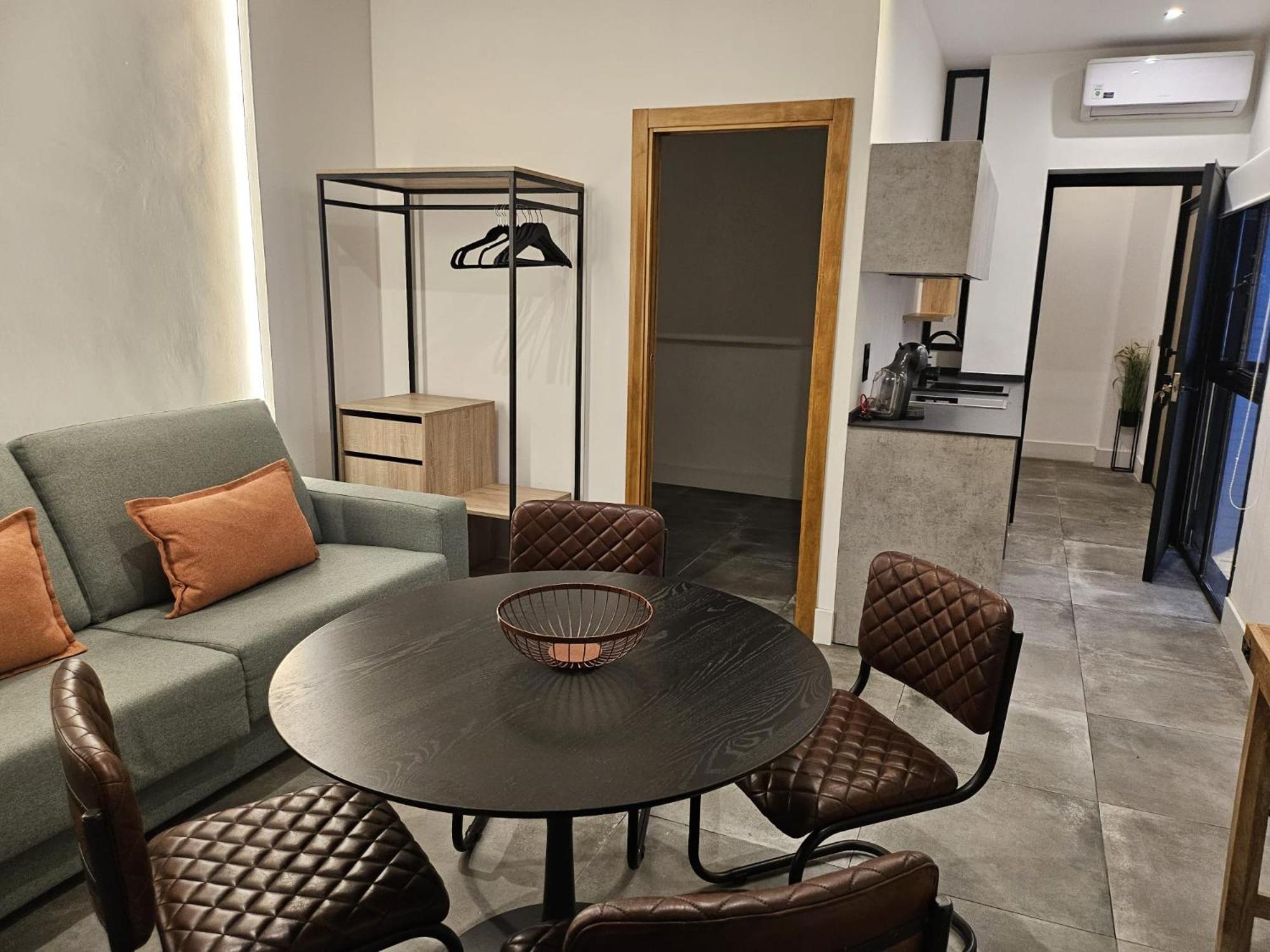 Apartamento Patio De Naranjos 6 Huespedes